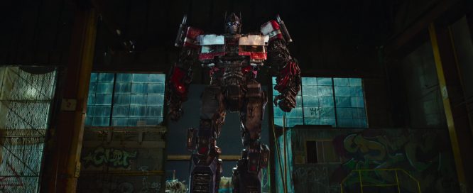 Moviecom - Viva o cinema! » Você nunca viu antes o poder primal de um  Autobot. “Transformers: O Despertar das Feras” é a estreia da semana!